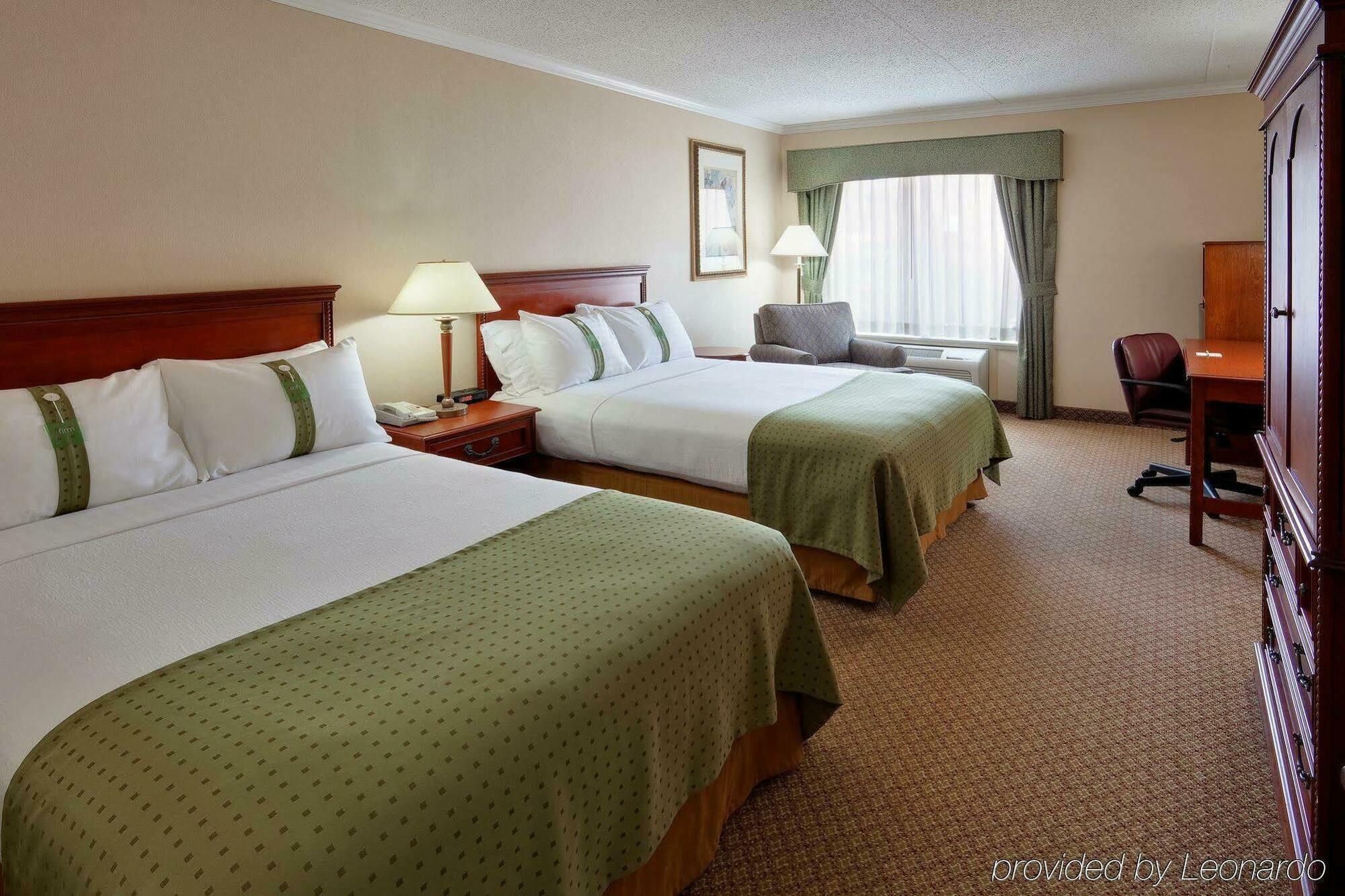 Hotel By Ihg 3*
