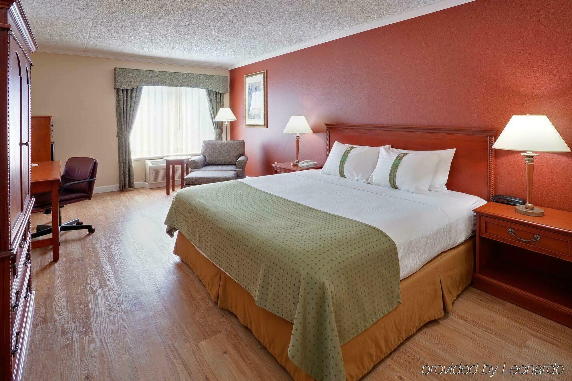 Hotel By Ihg Williamsport