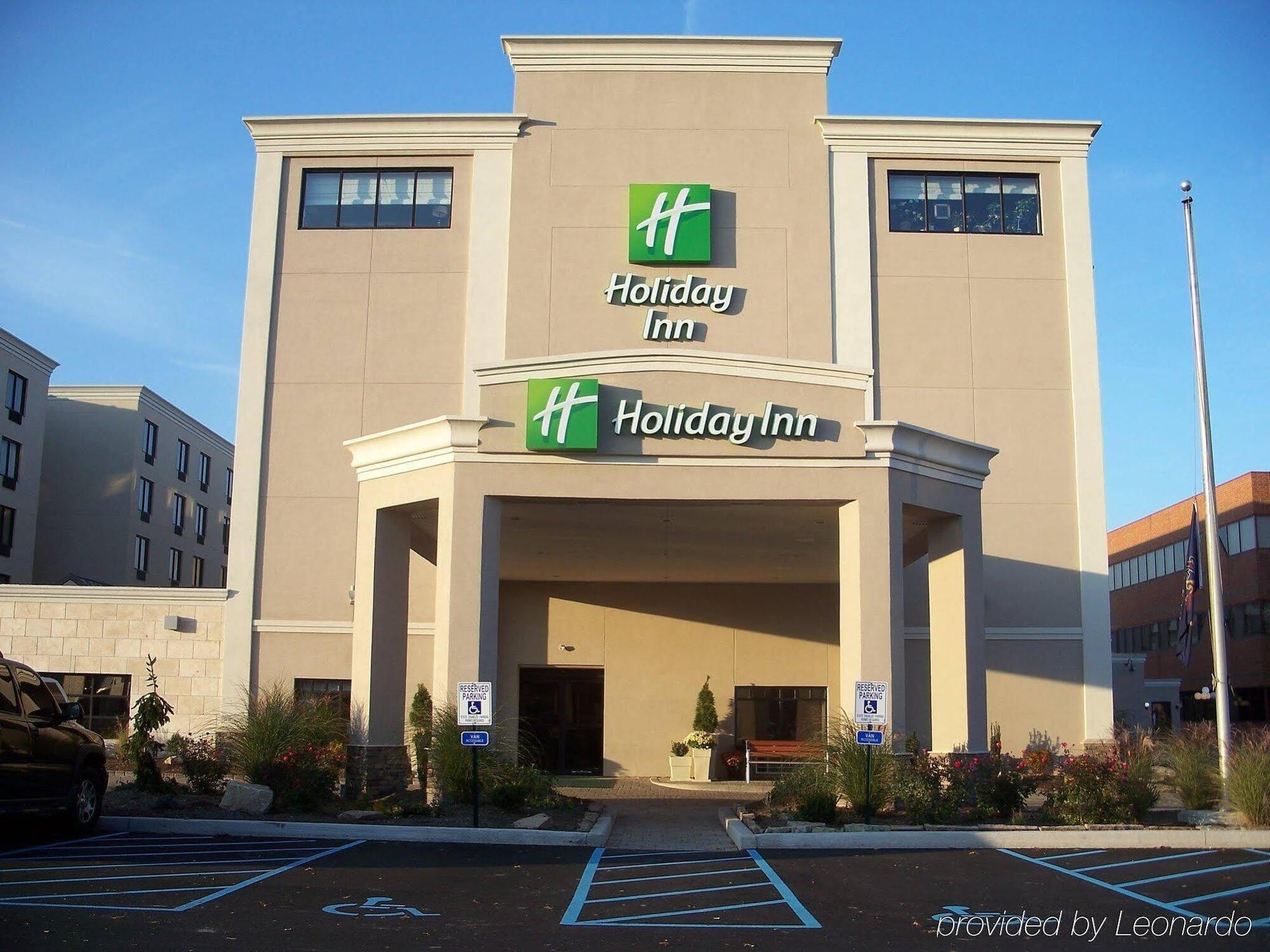 By Ihg Hotel Williamsport